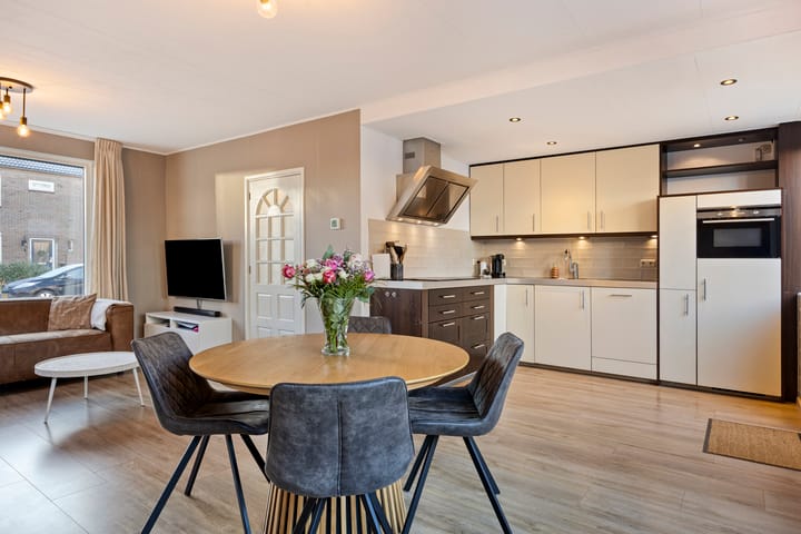 Photo 2 of Gruttostraat 4