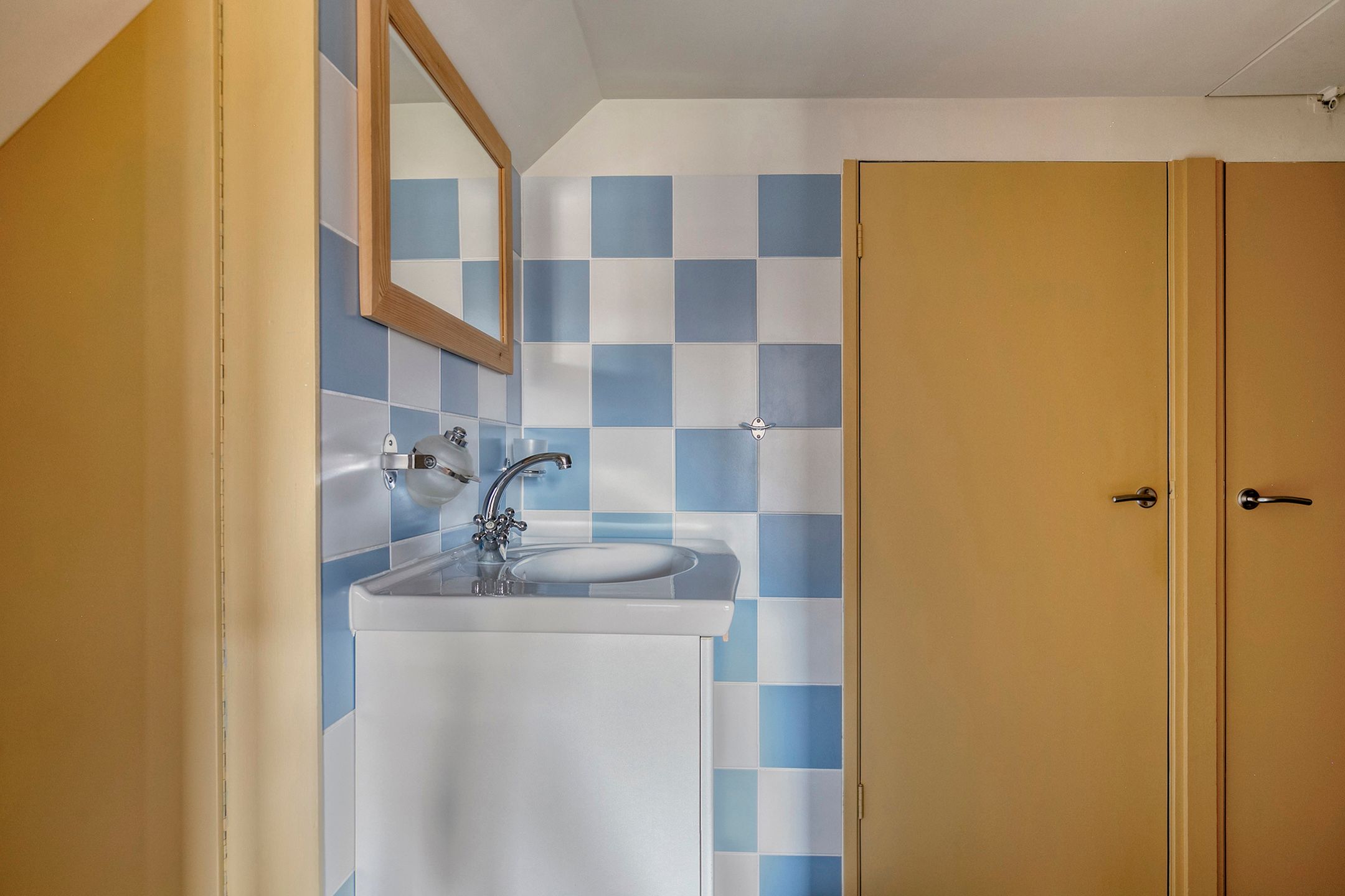 Foto 24 van Mandemaakerssteeg 8