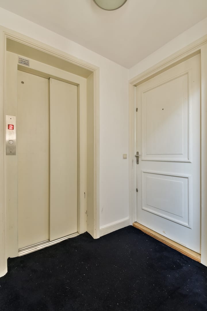 Photo 18 of Lijnbaansgracht 246-B