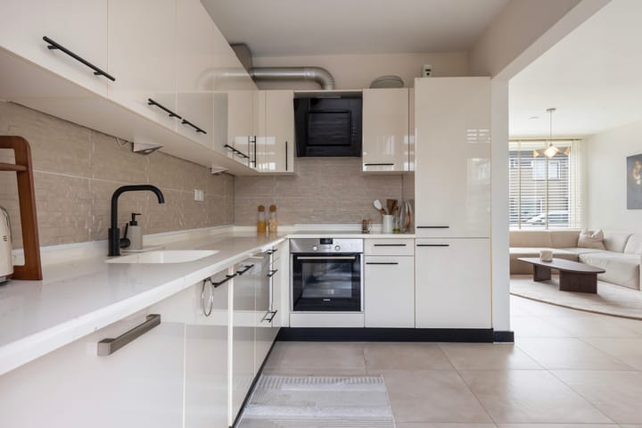 Photo 12 of Ptolemaeusstraat 5