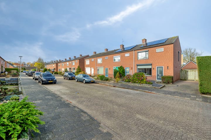 Foto 6 van Den Alst 23