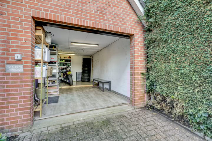 Foto 40 van Den Alst 23