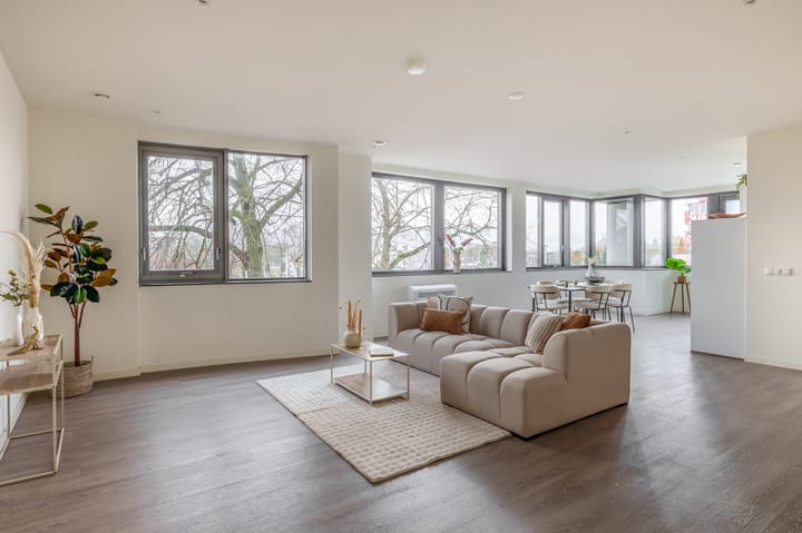 Photo 11 of Binnen Parallelweg 18