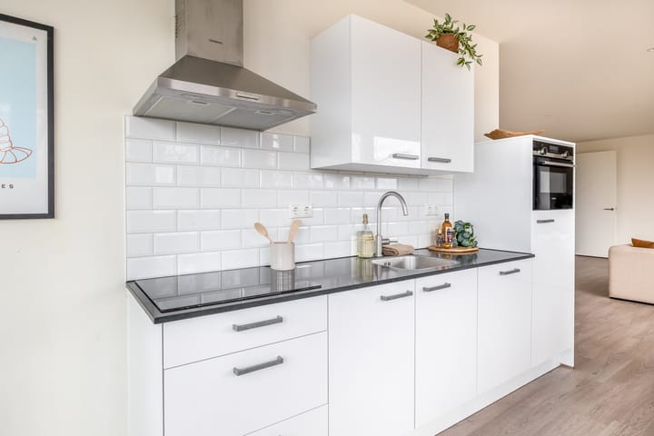 Photo 18 of Binnen Parallelweg 18