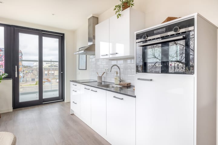 Photo 19 of Binnen Parallelweg 18