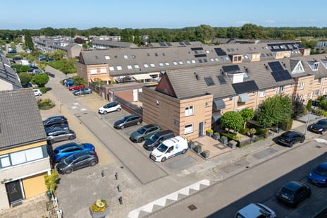 Bisschop Romerostraat 37 secondary image