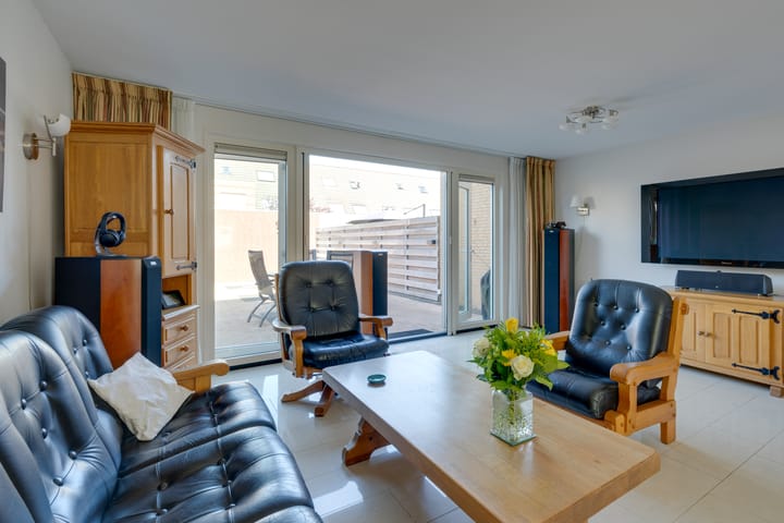 Foto 15 van Bisschop Romerostraat 37