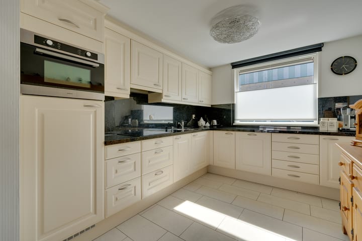 Foto 4 van Bisschop Romerostraat 37