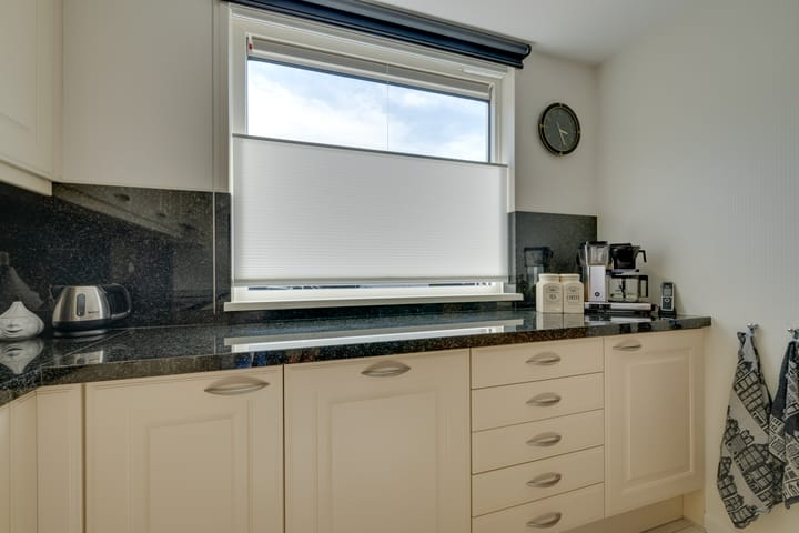 Foto 23 van Bisschop Romerostraat 37