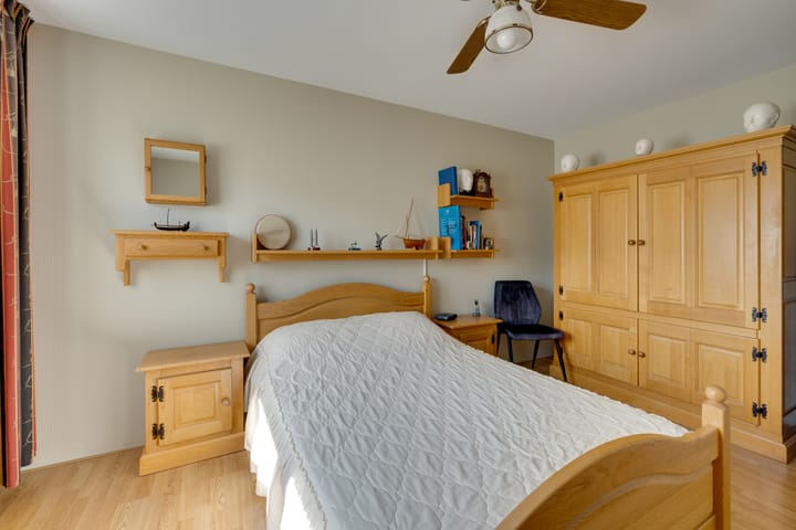 Foto 36 van Bisschop Romerostraat 37