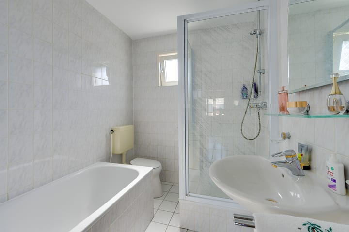 Foto 38 van Bisschop Romerostraat 37