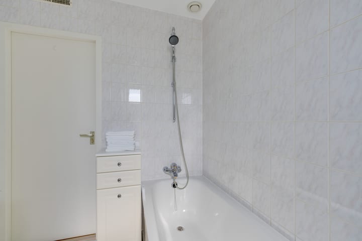 Foto 41 van Bisschop Romerostraat 37