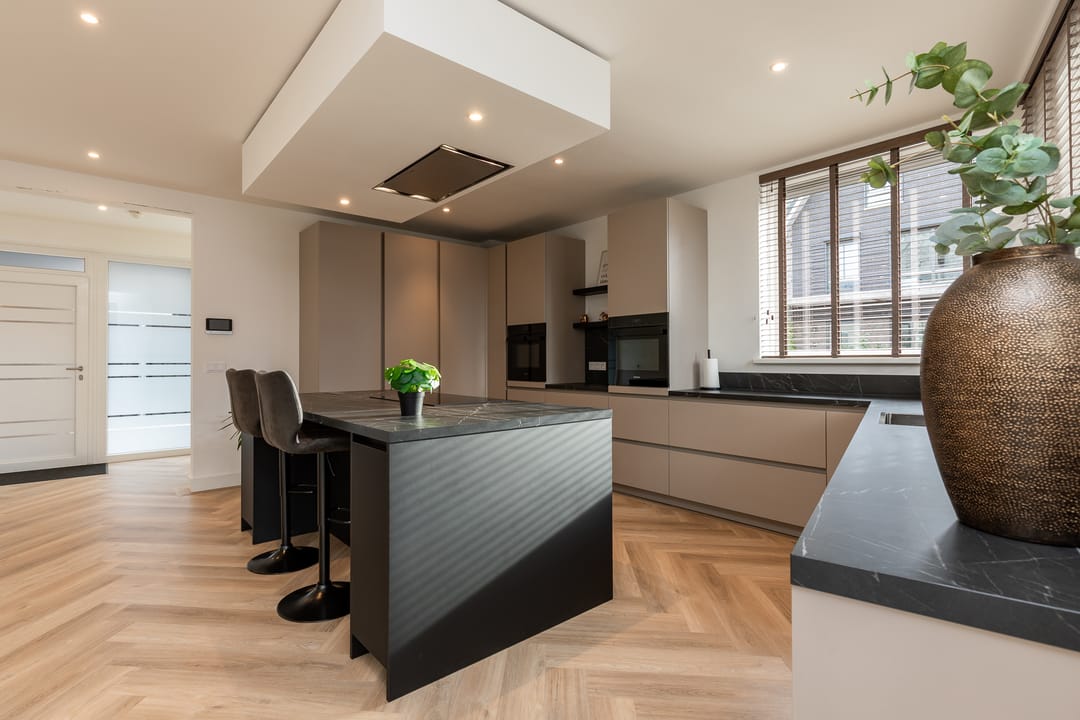 Photo 37 of Aleksandr Prochorovstraat 30