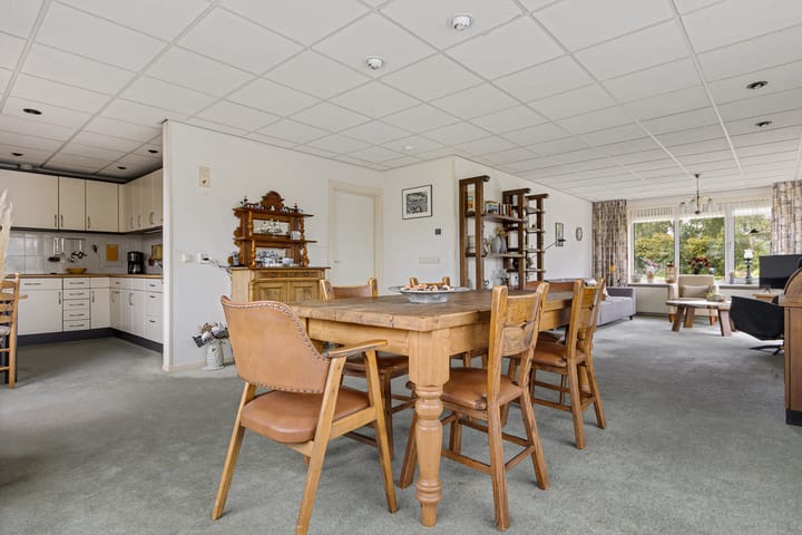 Photo 10 of Doerebout 12