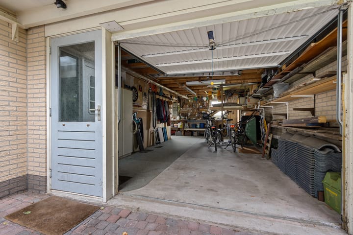 Photo 30 of Doerebout 12