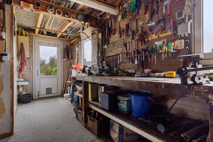 Photo 31 of Doerebout 12