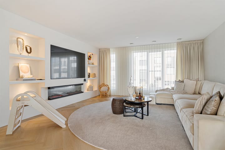 Foto 13 van Koolwitjelaan 93