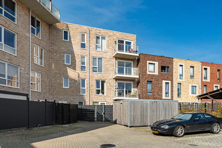 Foto 44 van Koolwitjelaan 93