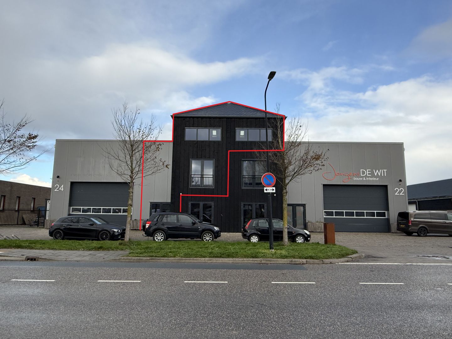 Bekijk foto 1 van Zijperweg 24