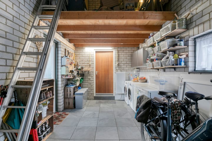 Photo 22 of Vlasweel 24