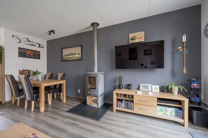 Foto 13 van Vuurvlinder 9