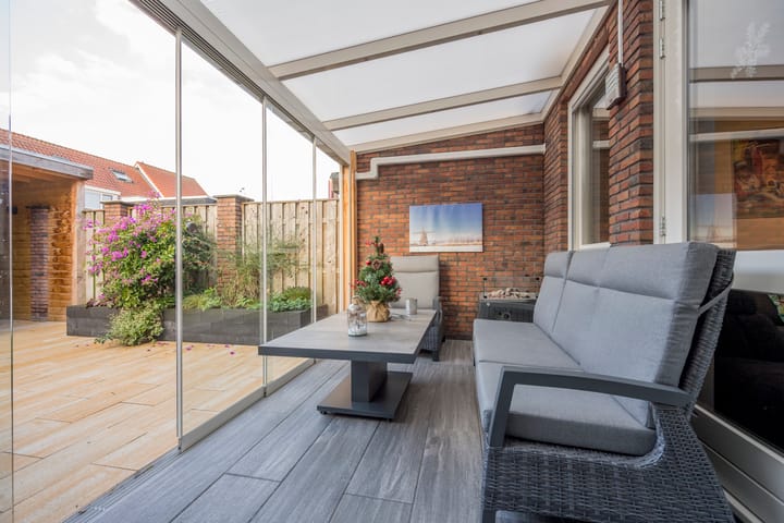 Foto 26 van Vuurvlinder 9