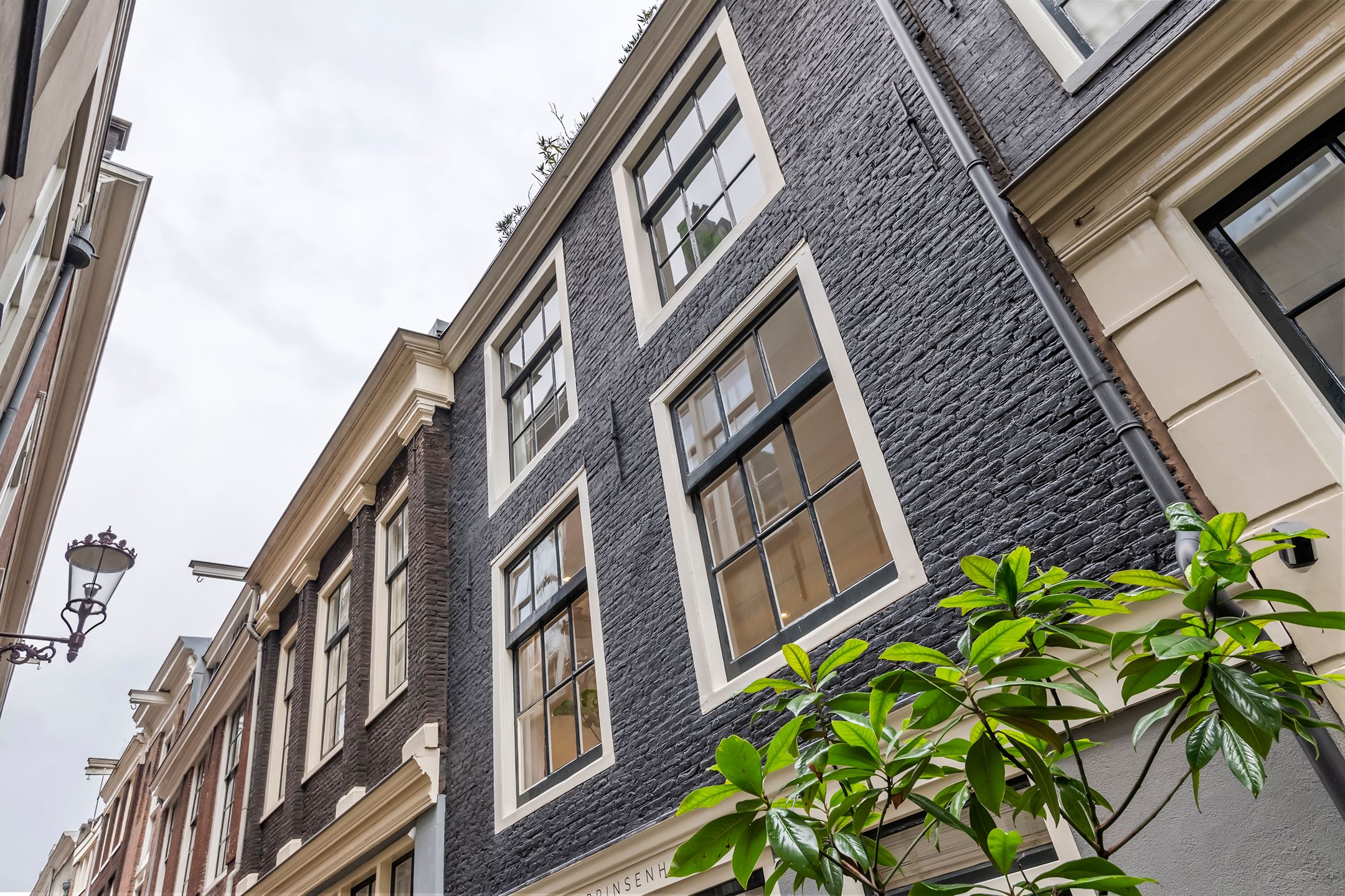 Photo 12 of Prinsenhofssteeg 7