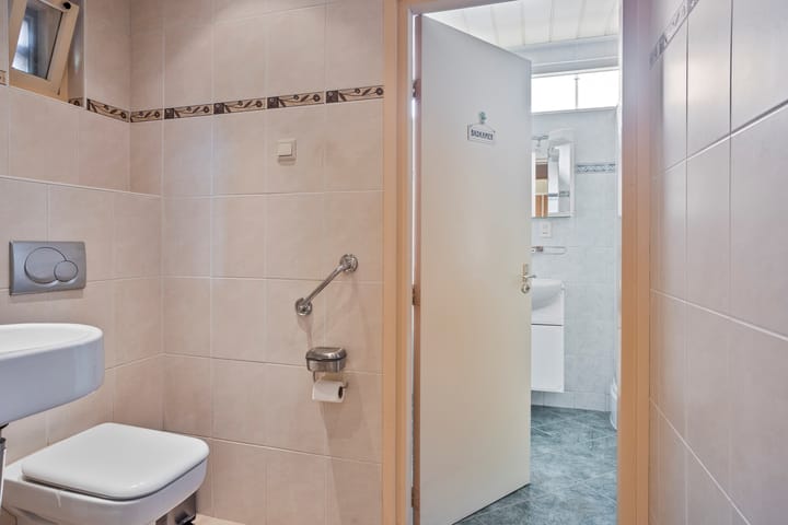 Foto 12 van Baron van der Heijdenln 1-B