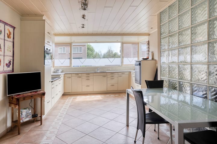 Foto 24 van Baron van der Heijdenln 1-B