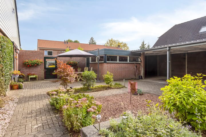 Foto 61 van Baron van der Heijdenln 1-B