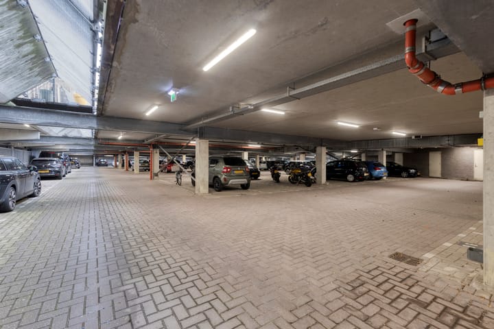 Foto 31 van Halfrond 72