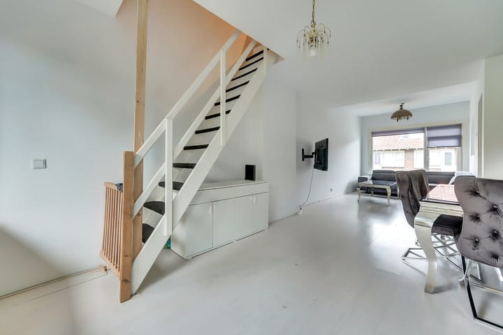 Foto 18 van Tapuitstraat 77-C