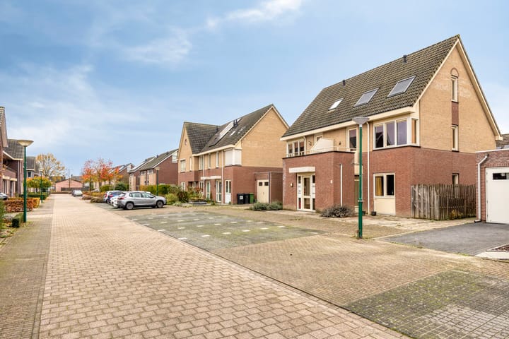 Foto 19 van Aan de Heerstraat 12