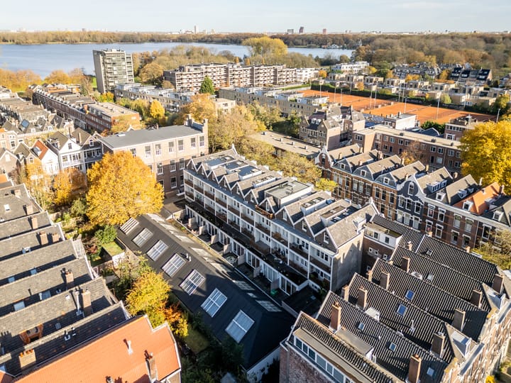 Foto 20 van IJsclubstraat 21-A02