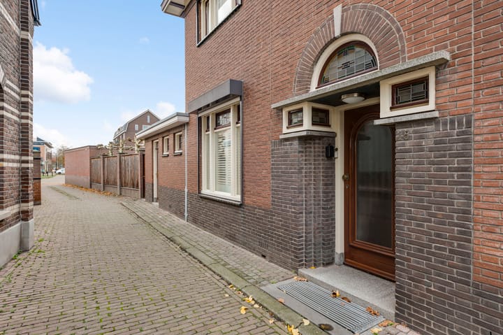 Photo 10 of Kerkstraat 15