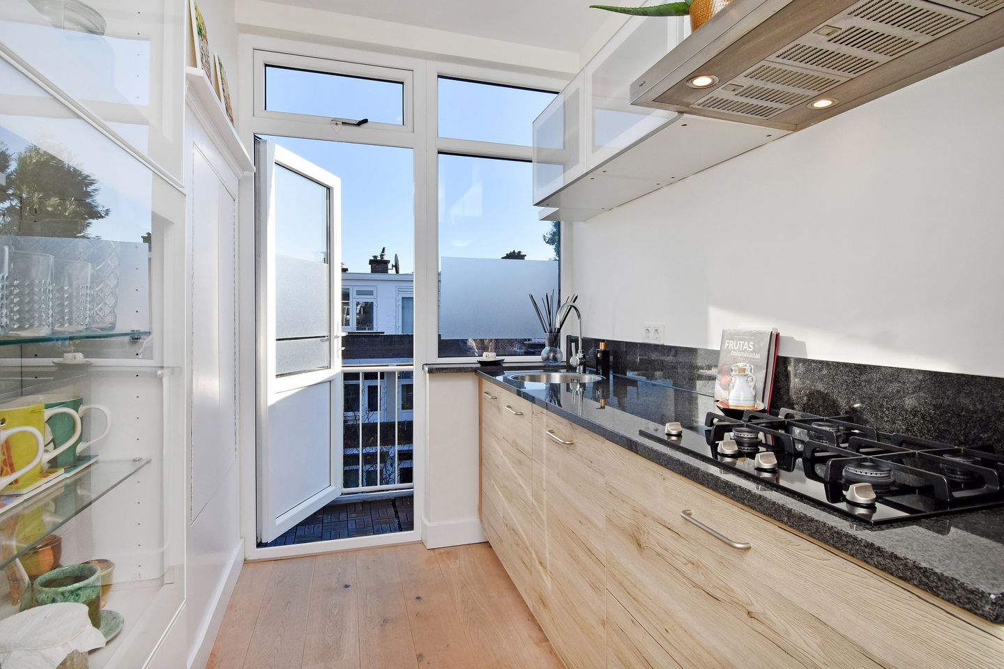 Foto 14 van van de Wateringelaan 20