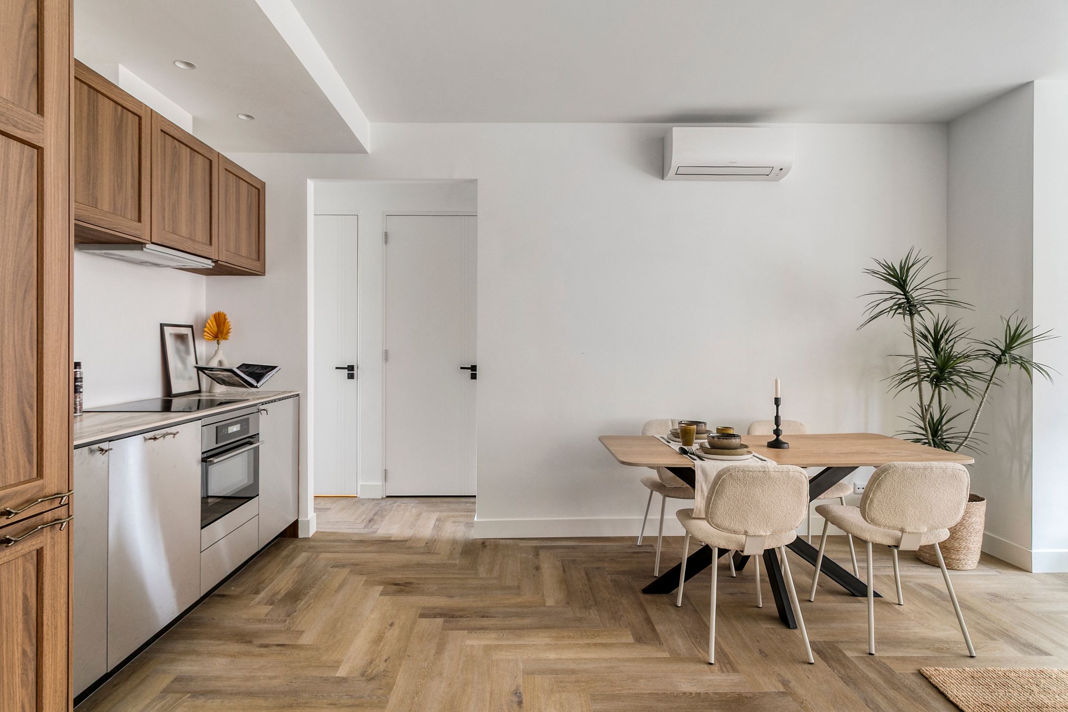 Foto 12 van Landstraat 8-A