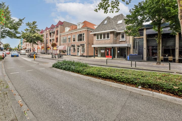 Photo 24 of Landstraat 8-A