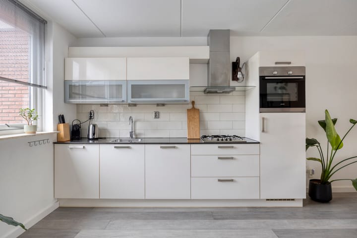 Foto 8 van B.A.A. Engelbertinklaan 136