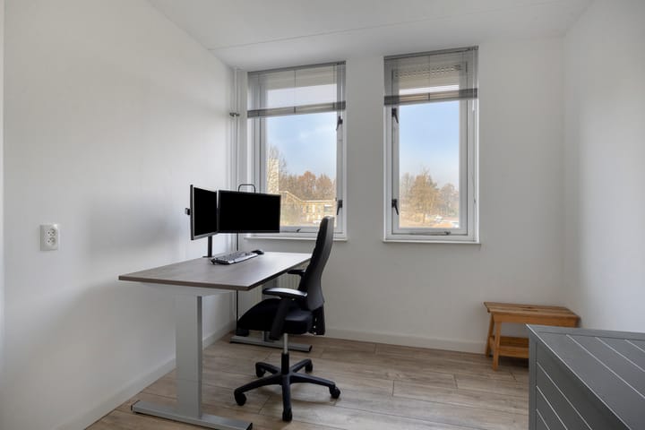 Foto 15 van B.A.A. Engelbertinklaan 136