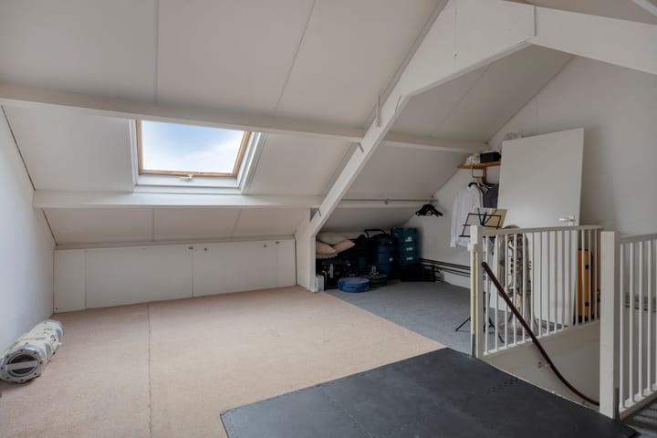 Foto 18 van B.A.A. Engelbertinklaan 136