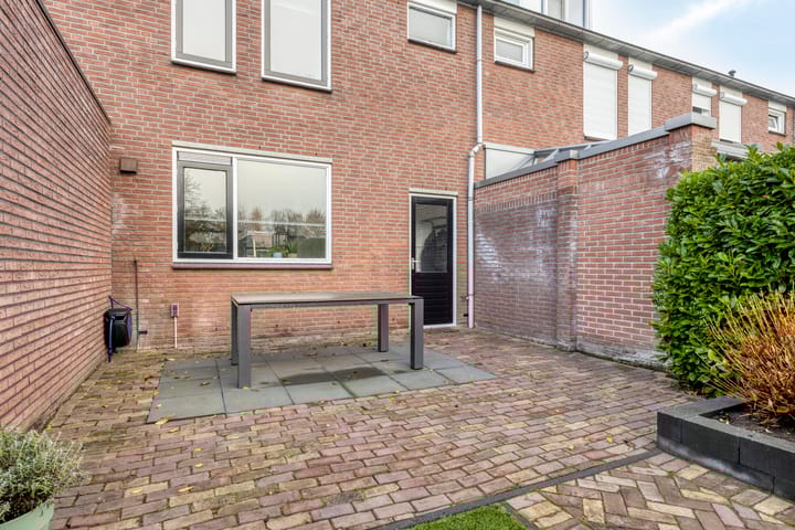 Foto 21 van B.A.A. Engelbertinklaan 136