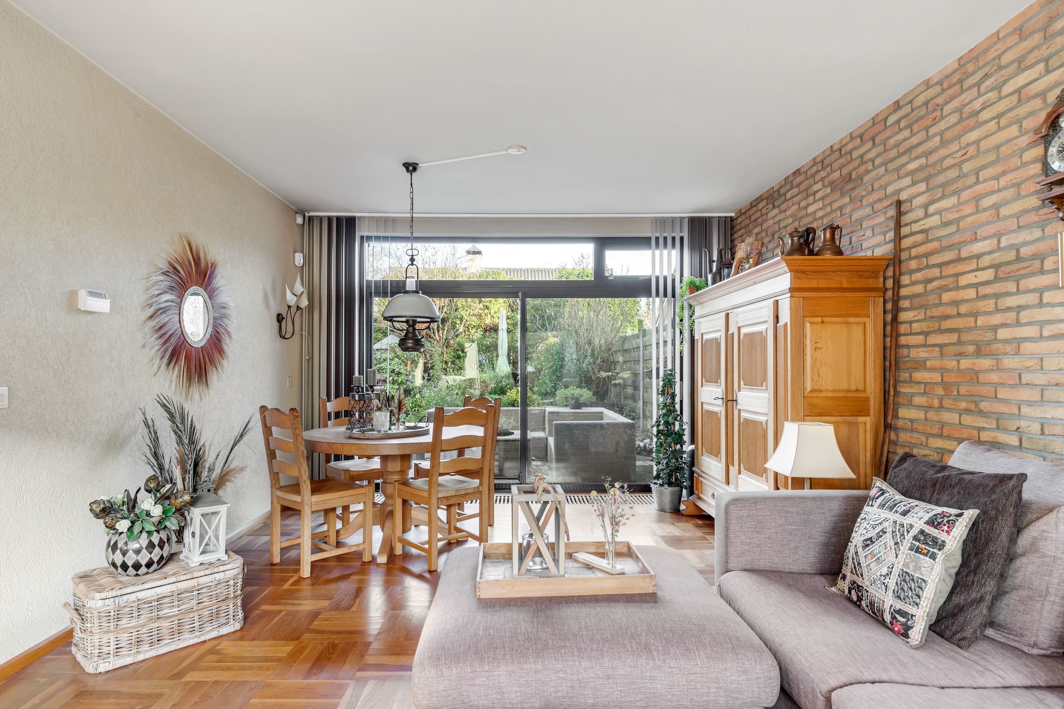 Foto 9 van Van Twillerstraat 8