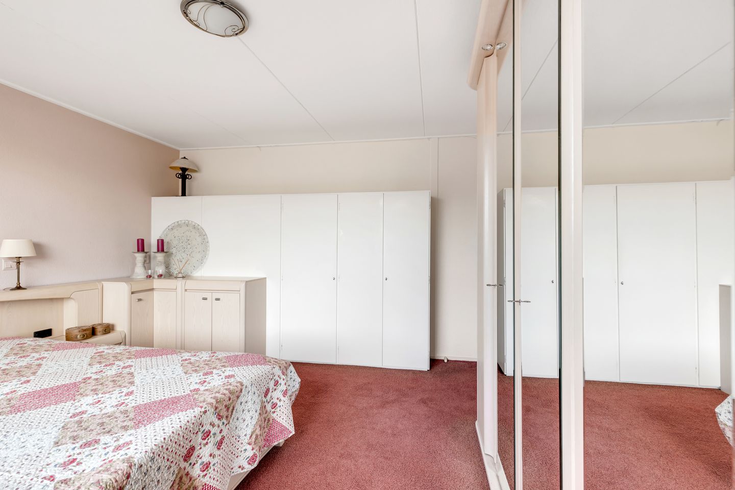 Foto 14 van Van Twillerstraat 8