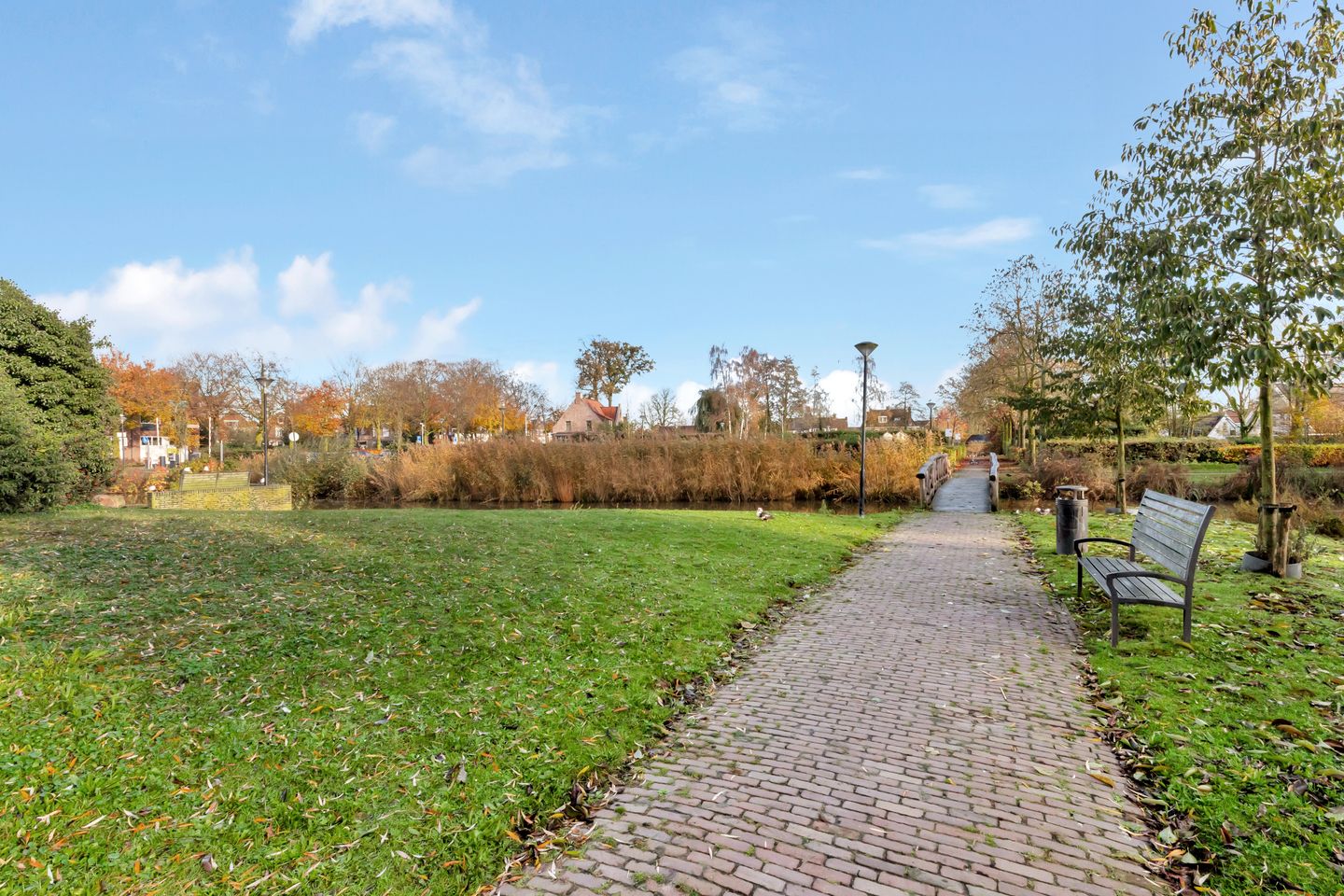 Foto 25 van Van Twillerstraat 8