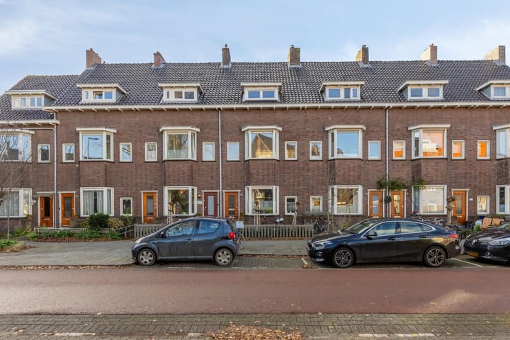 Photo 29 of Gladiolusstraat 35-A