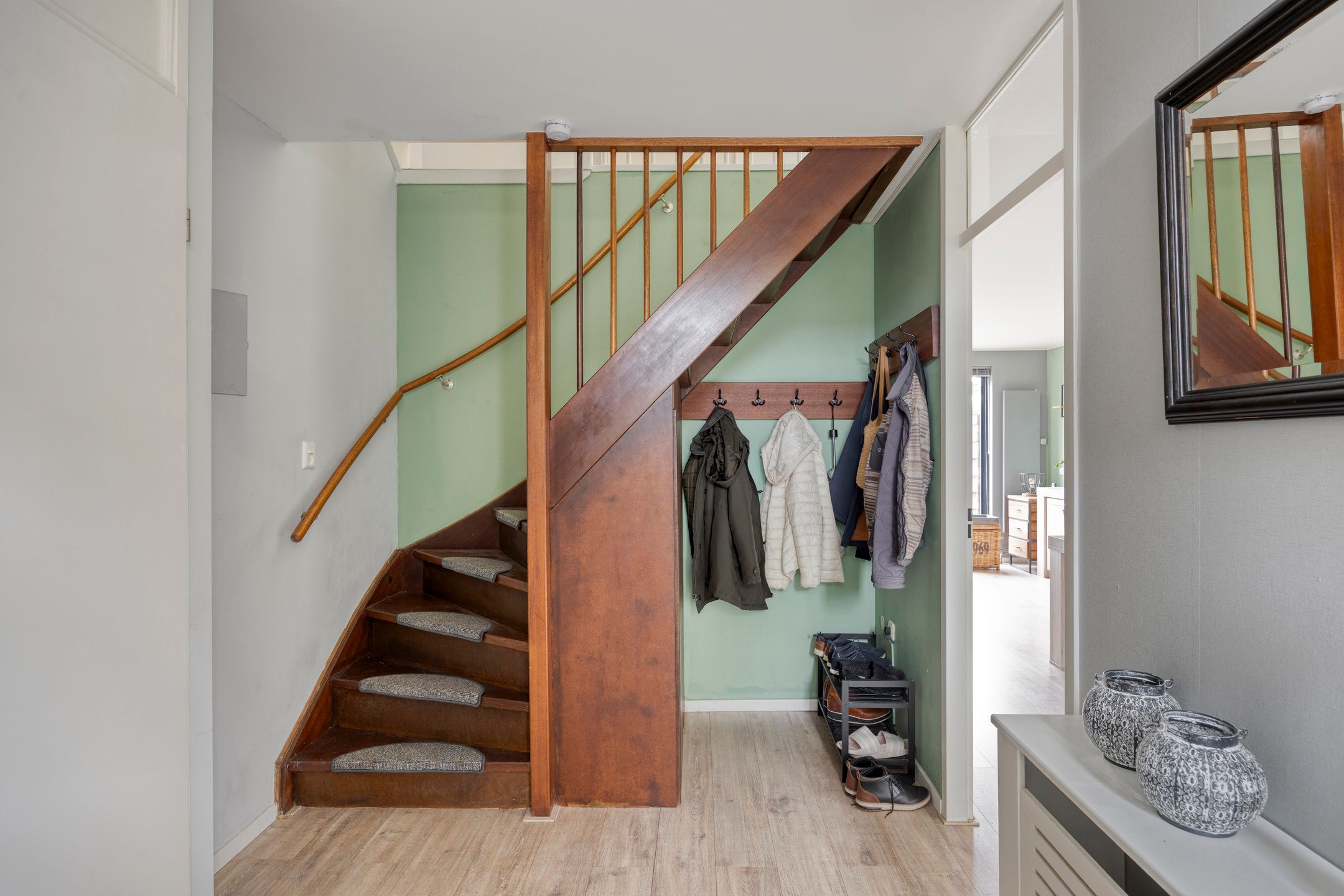 Photo 6 of Kroeskarper 7