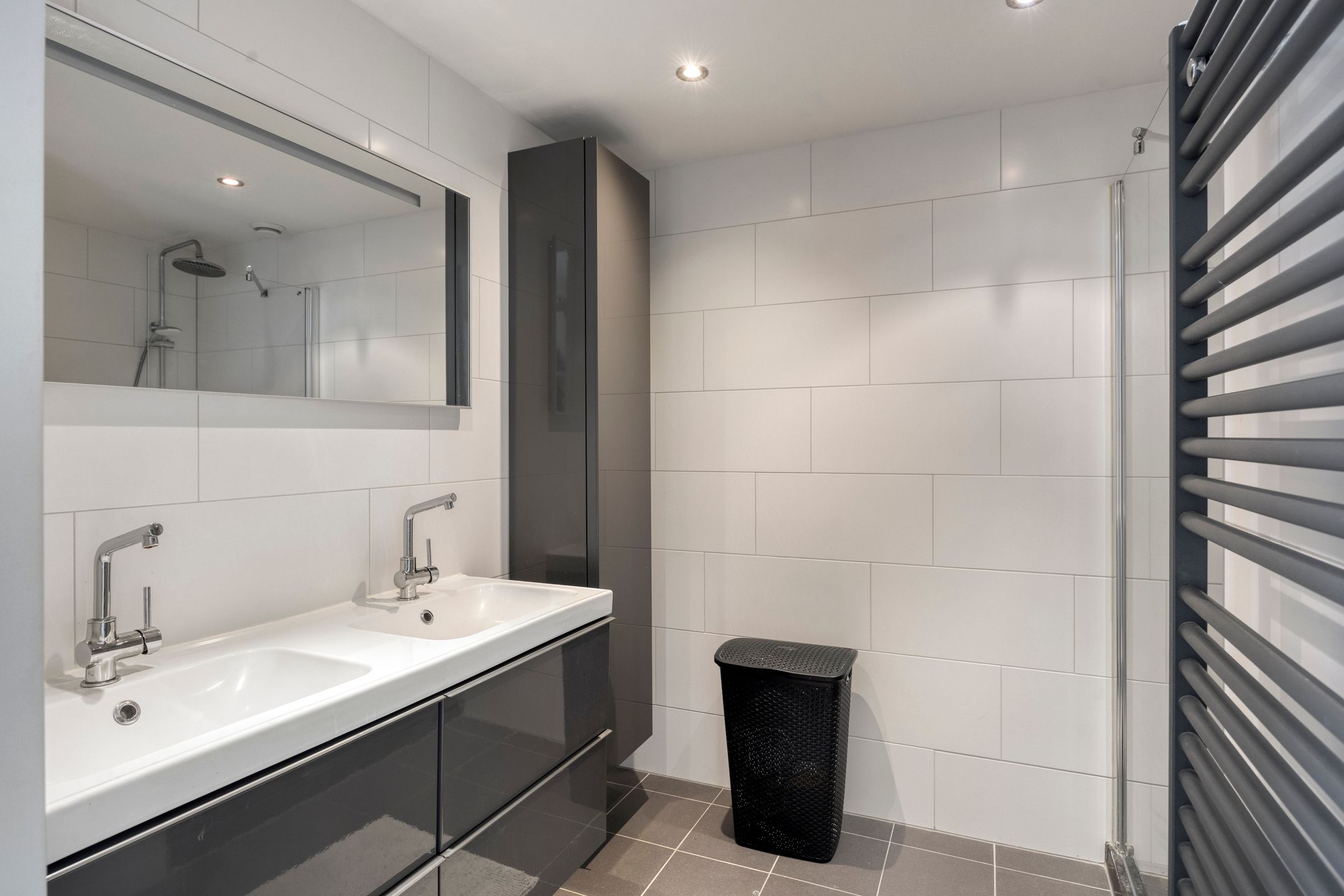 Photo 24 of Kroeskarper 7