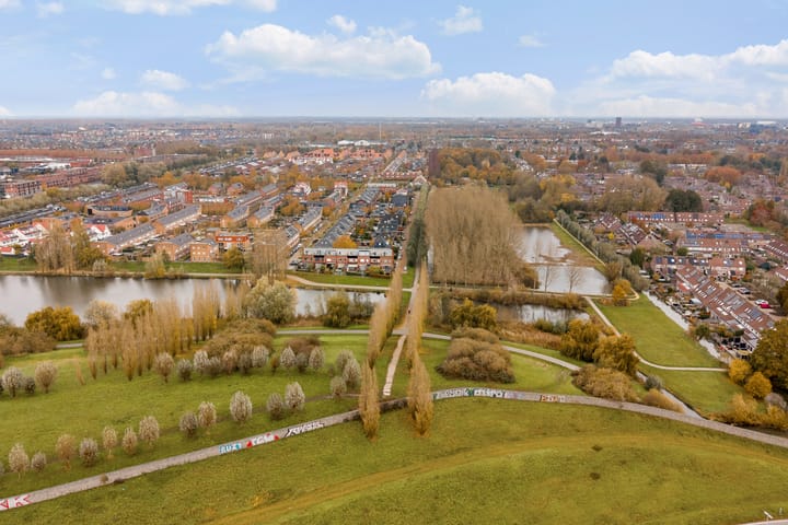 Photo 39 of Lanuariusweg 24