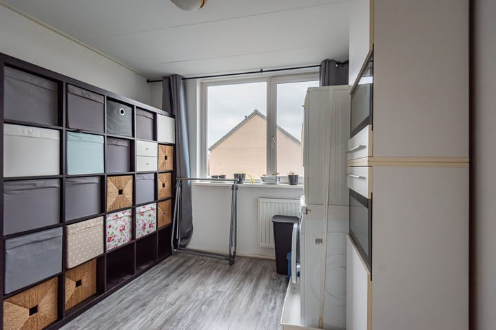 Photo 32 of Mezenpad 4